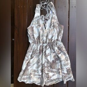 Nordstrom department store. Leith summer dress. Size small.